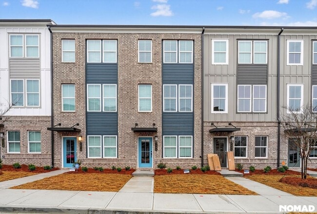 Building Photo - 1420 Creekside Cir NW