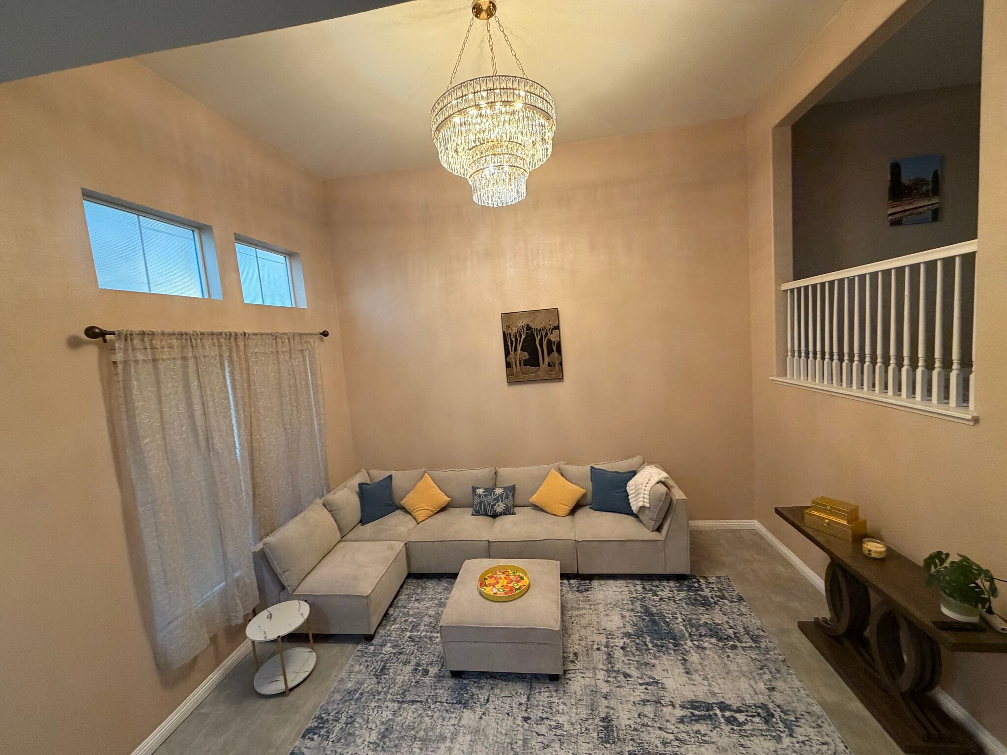 livingroom - 1860 E 12th St