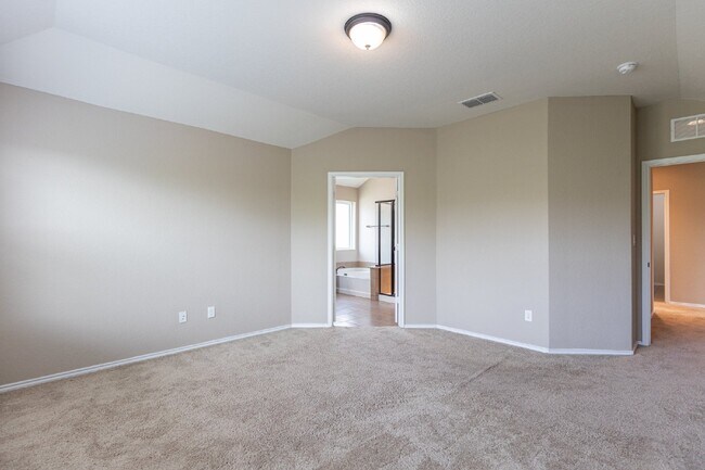 Building Photo - 12939 Texas Gold