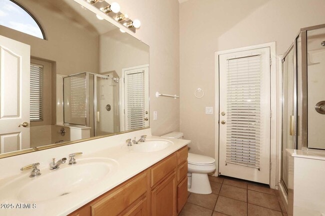 Building Photo - 4604 E Sands Dr