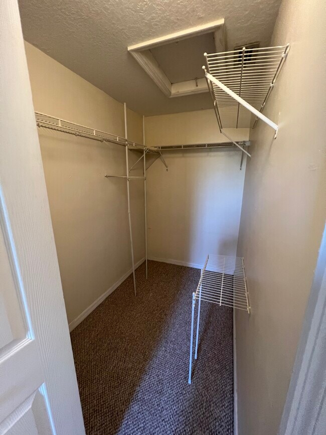 Building Photo - 6360 NW 114th Ave