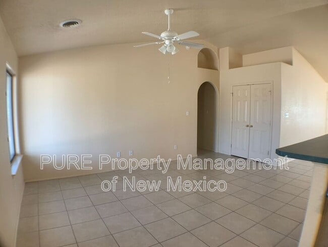 Building Photo - 4108 Abbey Rd