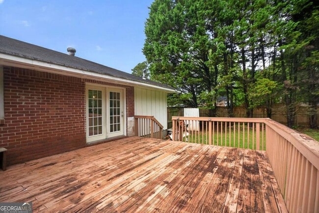 Building Photo - 7259 Mayfair Cir