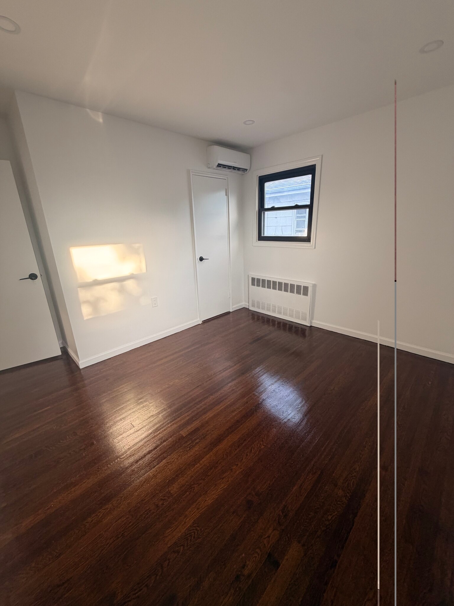 Building Photo - 15520 Killarney St