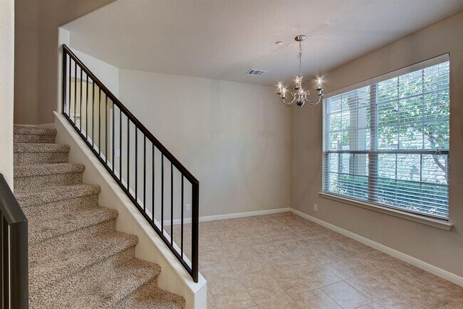 Building Photo - 1310 W Parmer Ln