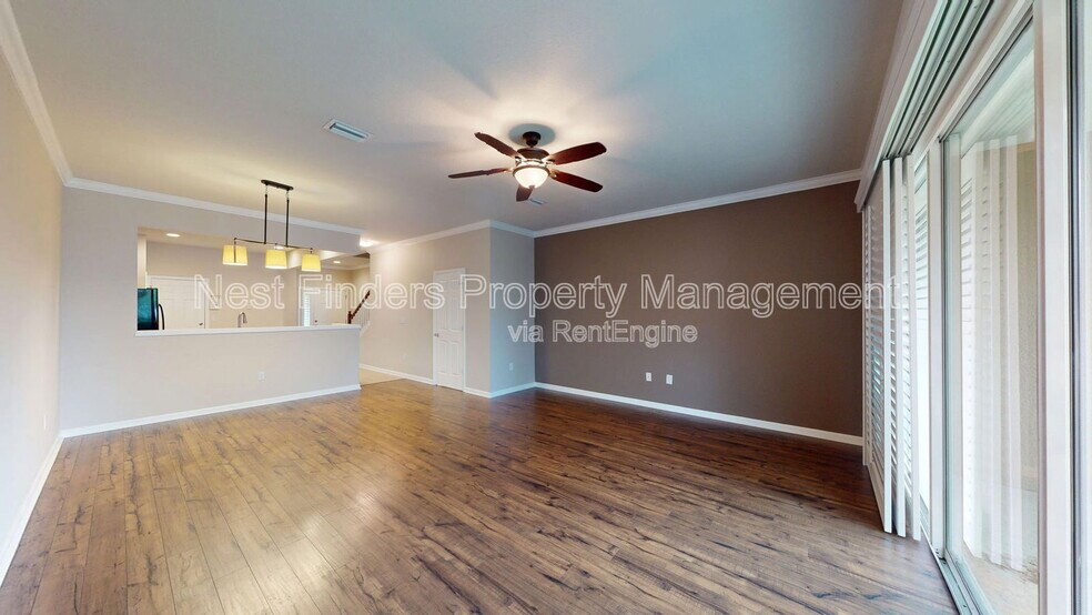 Building Photo - 6937 Woody Vine Dr