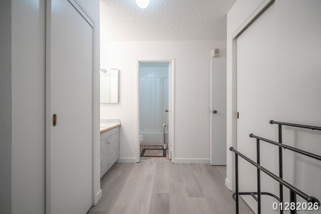 Building Photo - 1255 Nuuanu Ave