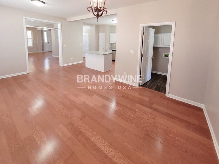 Building Photo - 967 Cairn Creek Dr