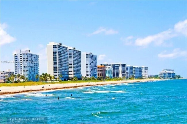 Building Photo - 4008 Berkshire A