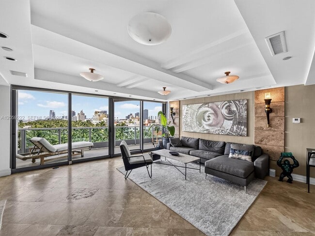 Building Photo - 1455 Ocean Dr