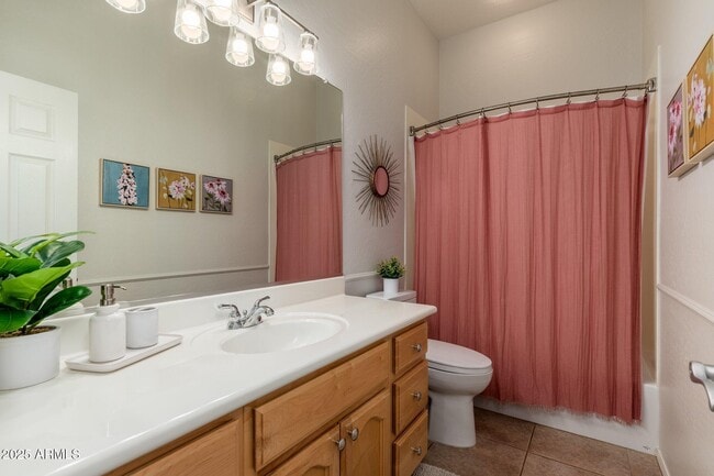 Building Photo - 5712 E Blue Sky Dr