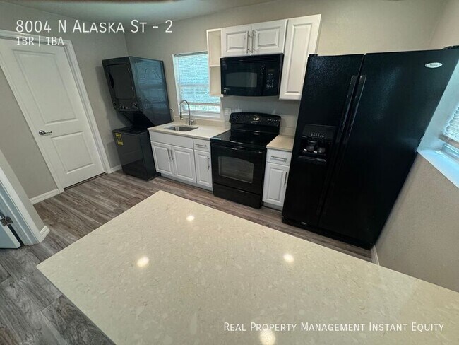 Building Photo - 8004 N Alaska St