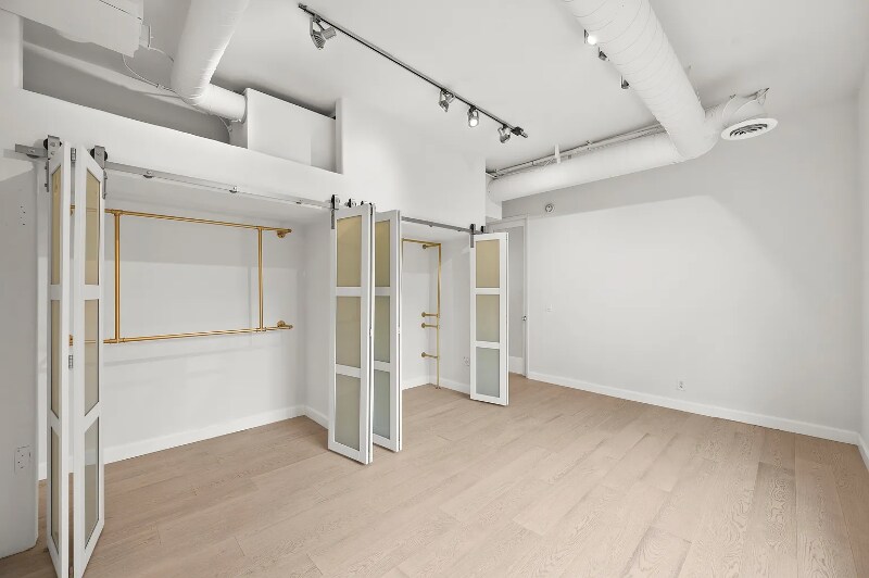 Building Photo - 314 5th Ave