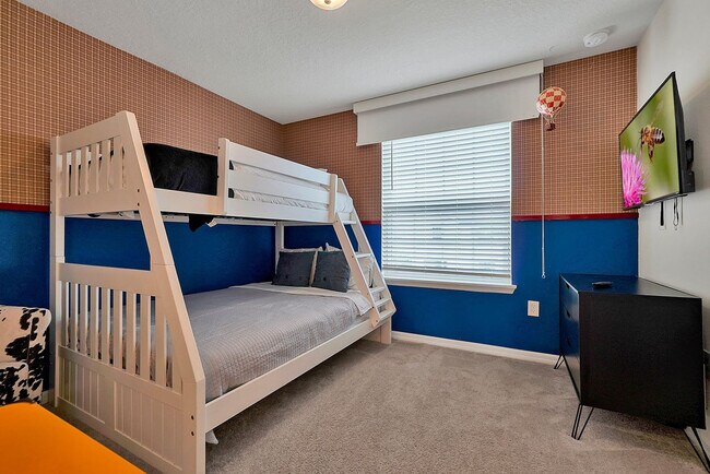 Building Photo - 7435 Oakmoss Loop