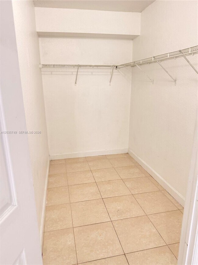 Building Photo - 15410 SW 284th St