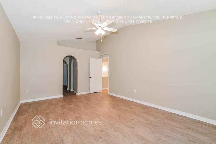 Building Photo - 1913 Maury Rd