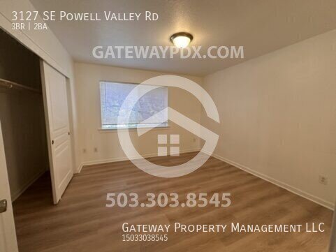 Building Photo - 3127 SE Powell Valley Rd