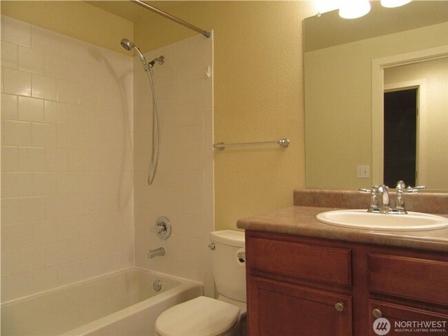 Building Photo - 1Bd/1Ba Issaquah Condo