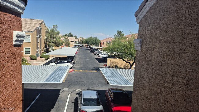 Building Photo - 8101 W Flamingo Rd