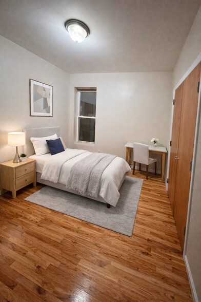 Building Photo - 2408 Beverley Rd