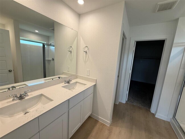 Building Photo - 8530 Sandy Coral Ln