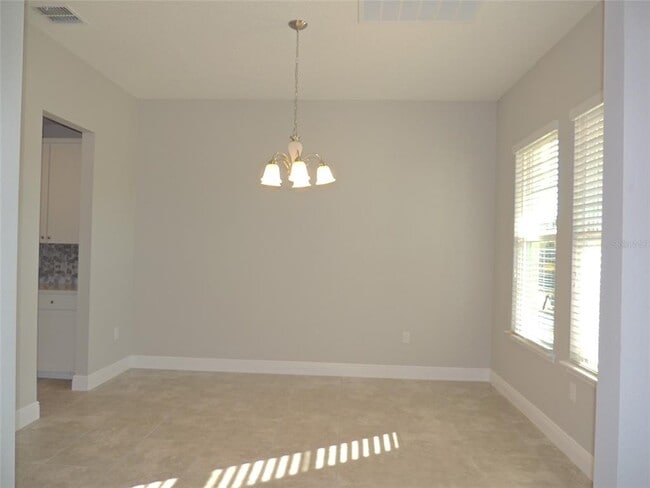 Building Photo - 7153 Summerlake Groves St