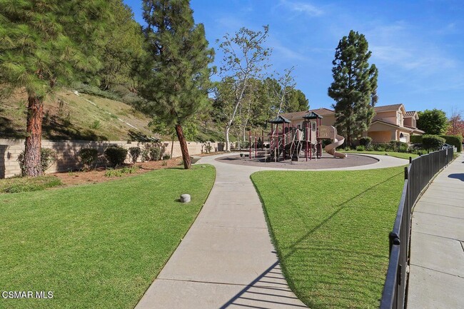 Building Photo - 3159 Foxtail Ct