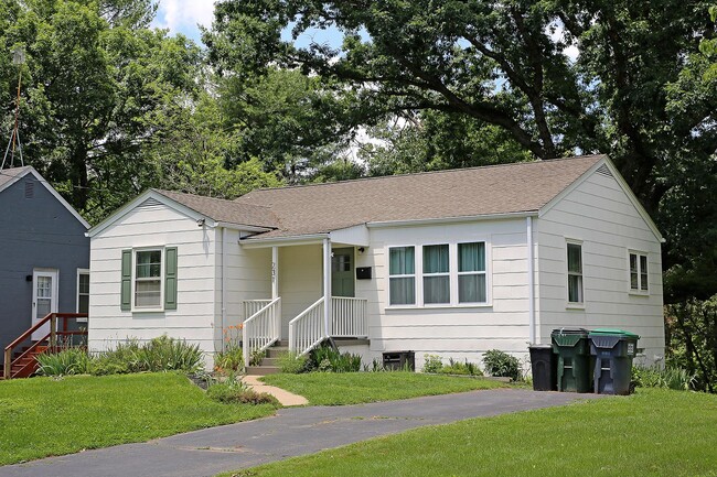 Building Photo - Charming Fry's Spring Home, Pre-Wired For ...