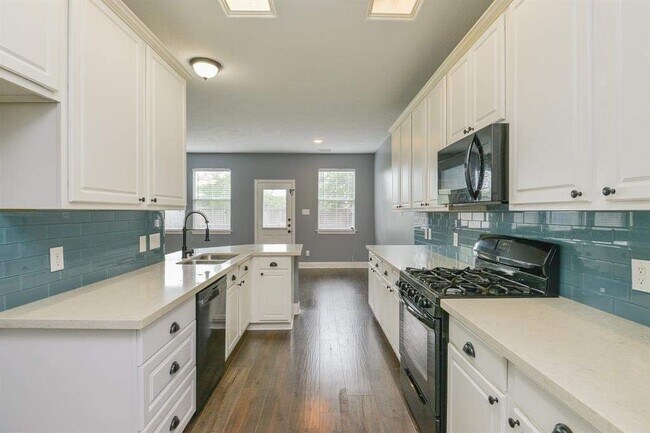 Building Photo - 8755 Thistlemoor Ln