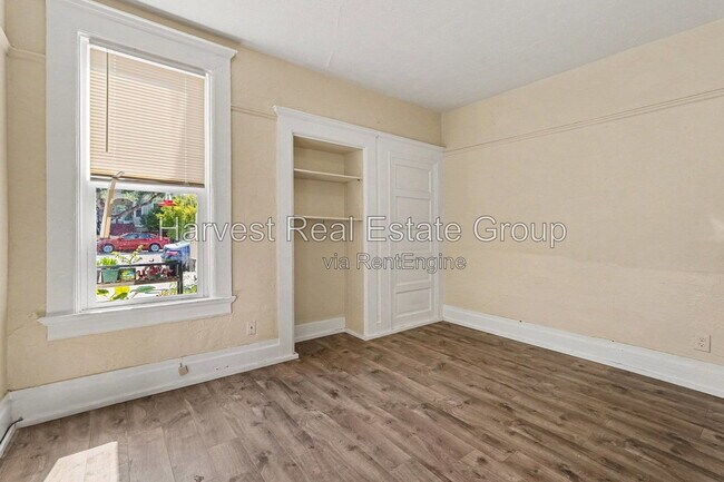 Building Photo - 1219 Santa Clara Ave