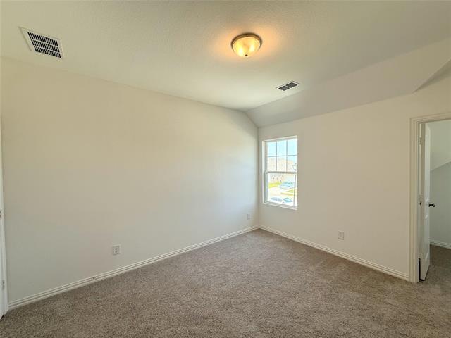 Building Photo - 713 Roanoke Dr