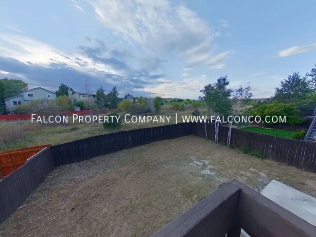 Building Photo - 5982 Corinth Dr