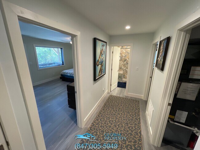 Building Photo - 880 Wading Bird Rd