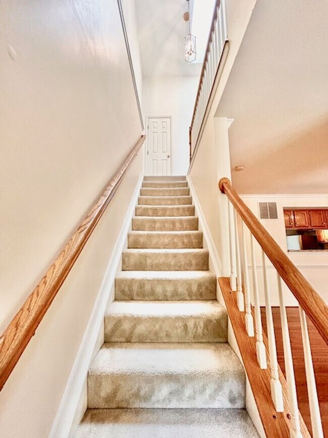 Building Photo - 7503 Westmore Dr