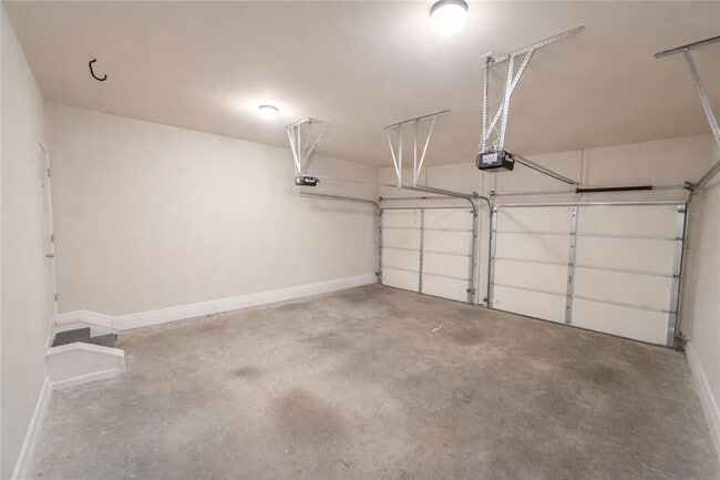 Building Photo - 5219 Merrimont Dr