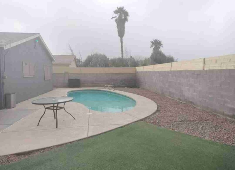 Building Photo - 2120 Wagonwheel Ave