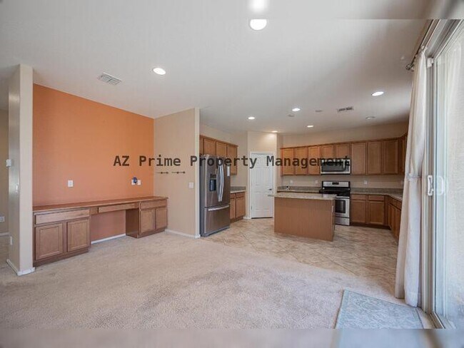 Building Photo - 218 N 109th Dr