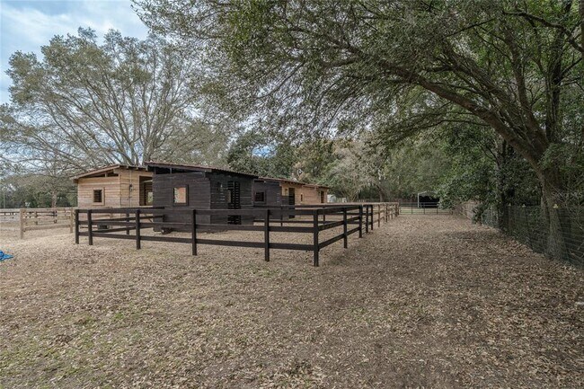 Building Photo - 8540 Boyt Rd