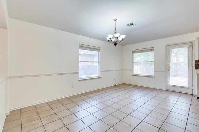 Building Photo - 3337 Cantera Way