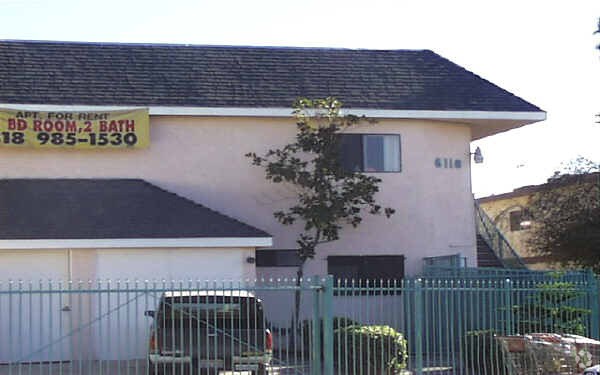 Building Photo - 6118 Hazelhurst Pl