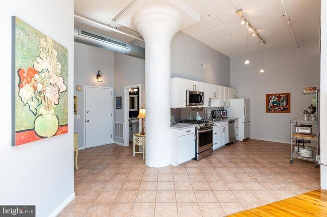 Building Photo - 314 N 12th St