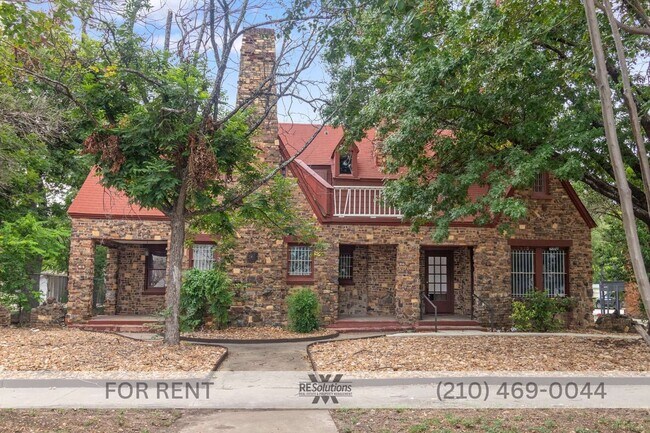 Building Photo - 1618 W Kings Hwy