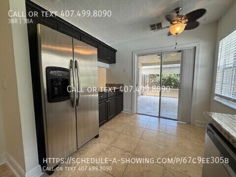 Building Photo - 1502 Lawndale Cir