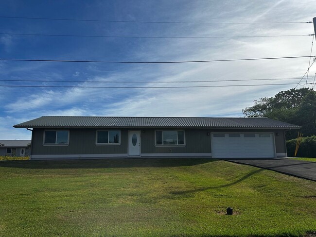 Building Photo - 1767 Kilauea Ave