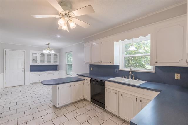 Building Photo - 4073 Concord Dr