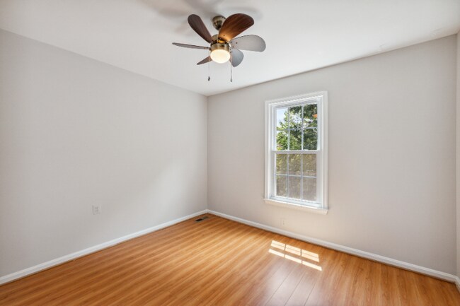 Building Photo - 3829 Ogilvie Ct