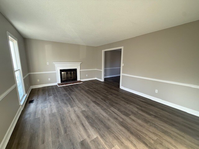 Building Photo - 4 Swiftcreek Ct