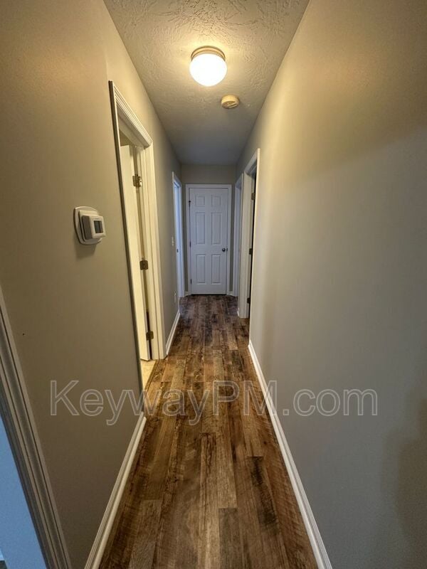 Building Photo - 110 Fox Haven Dr