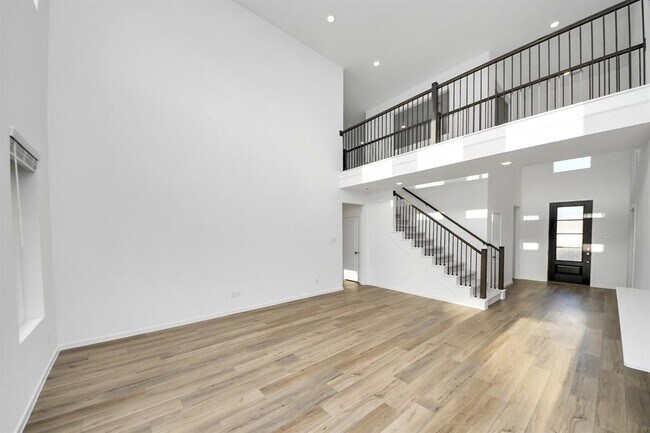 Building Photo - 2822 Nature Sweet St