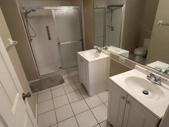 Building Photo - 6323 Sturbridge Ct